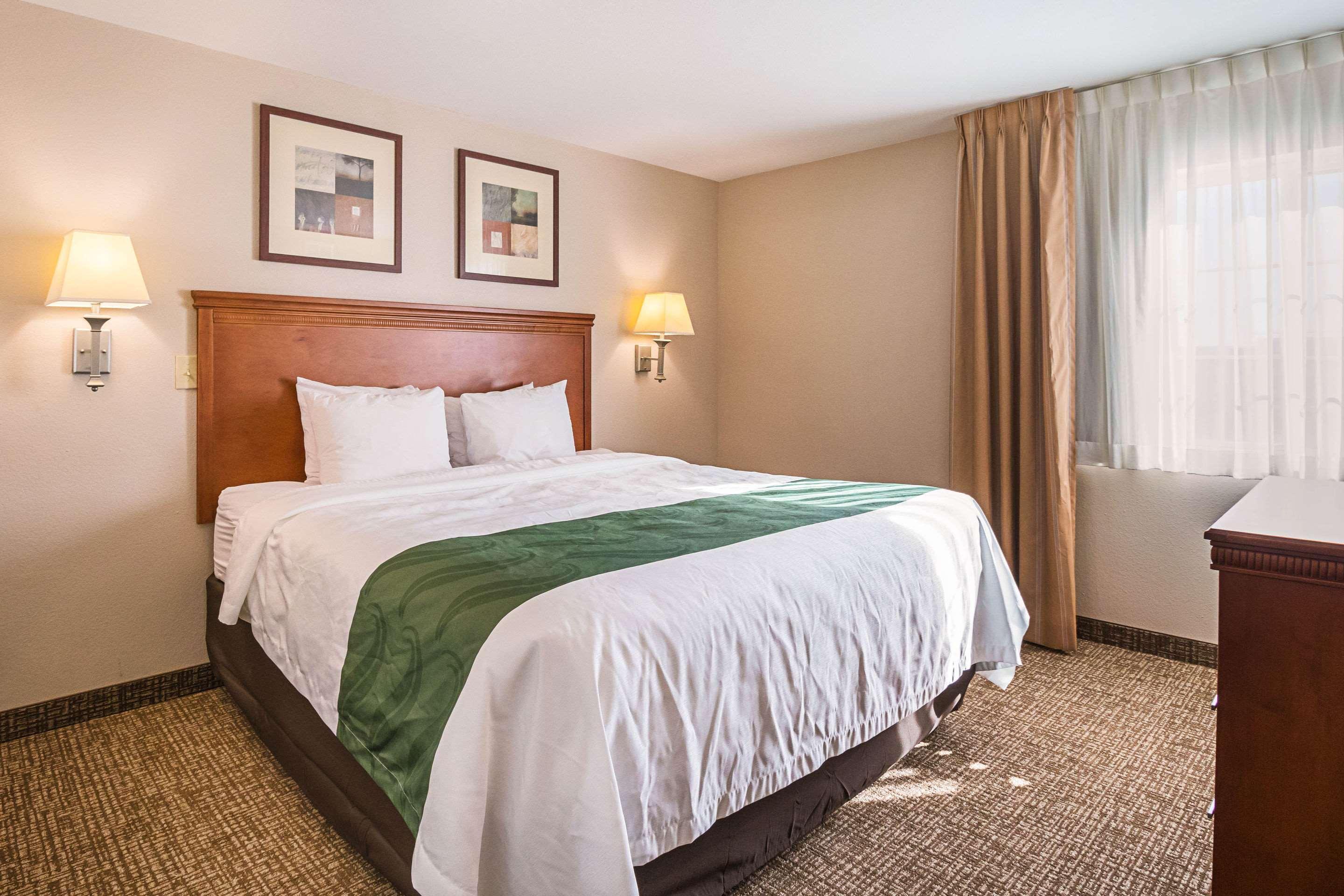 Suburban Extended Stay Hotel Waterloo - Cedar Falls - Cedar Valley Zewnętrze zdjęcie